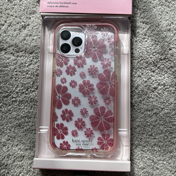 Kate Spade iPhone 12 Pro Max Case - Picture 3 of 7